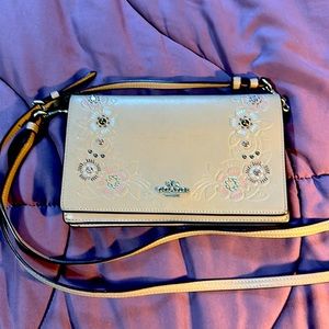 Rare Coach Tea Rose Crossbody in Beige with light pink and blue accents